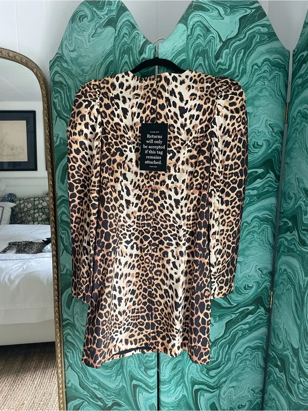 Tuckernuck India Hicks Leopard Print Mini Dress new with tags never worn - Picture 4 of 5
